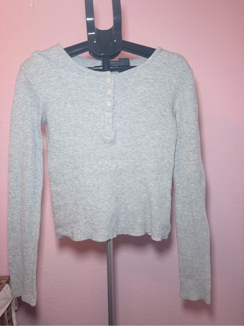 Brandy Melville Light Gray Long-Sleeve Henley Tee